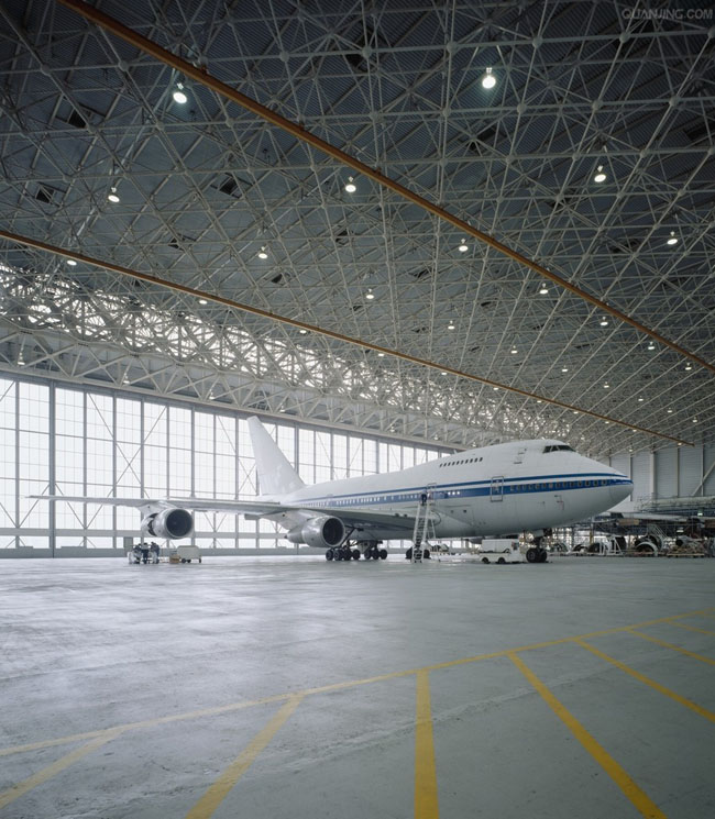 宜州航空工业螺栓球网架工程