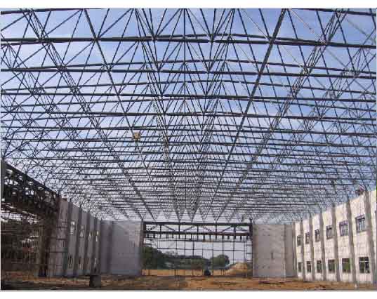 宜州湖南长沙5712飞机库网架工程